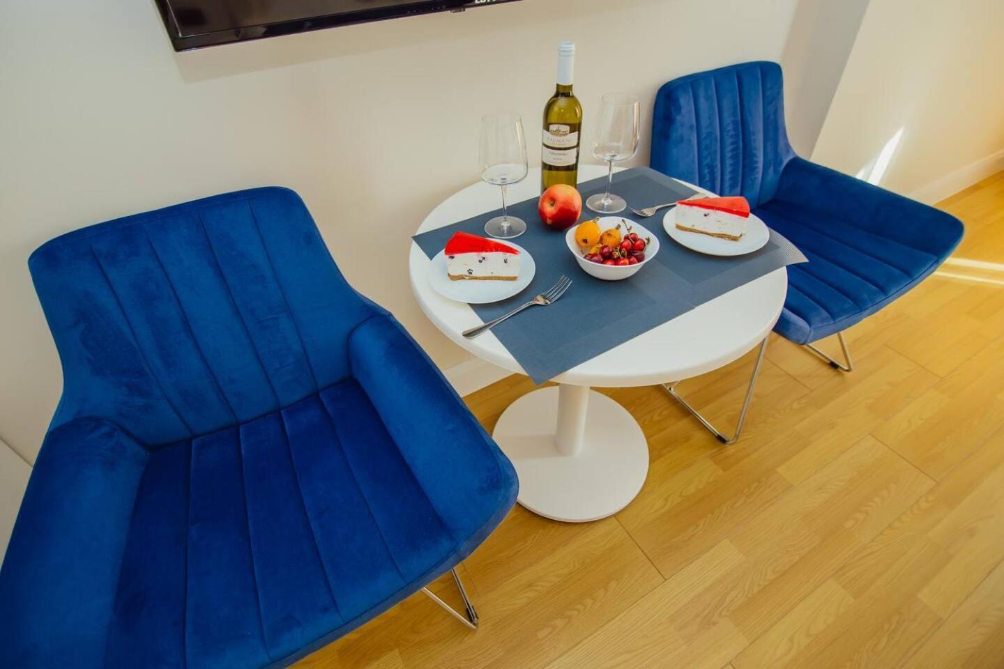 Orbi City Batumi Hotel Екстериор снимка
